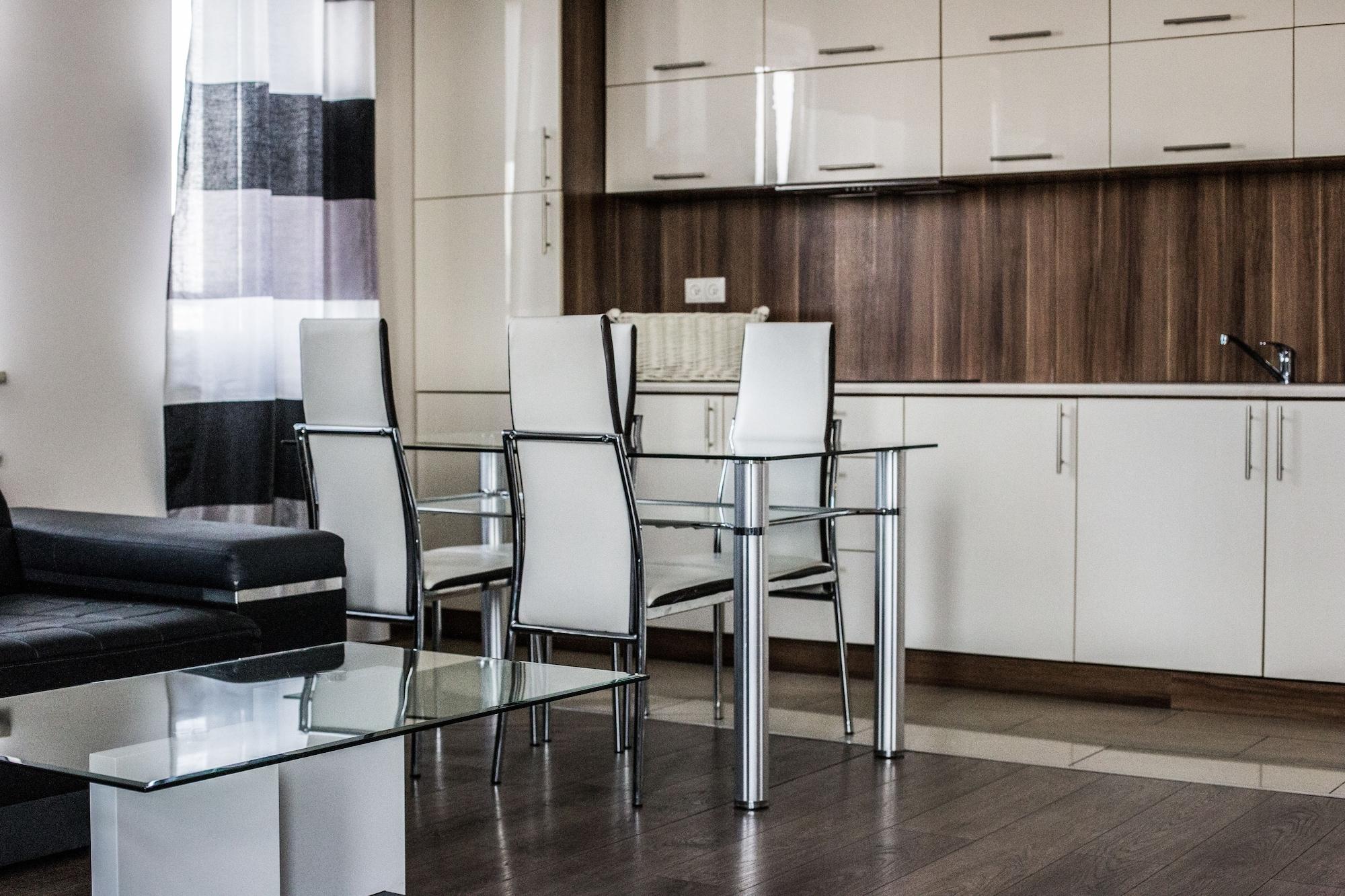 Senator Warsaw Apartments מראה חיצוני תמונה