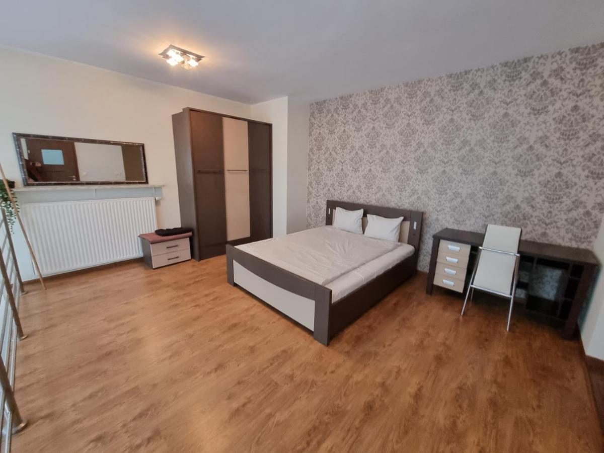Senator Warsaw Apartments מראה חיצוני תמונה